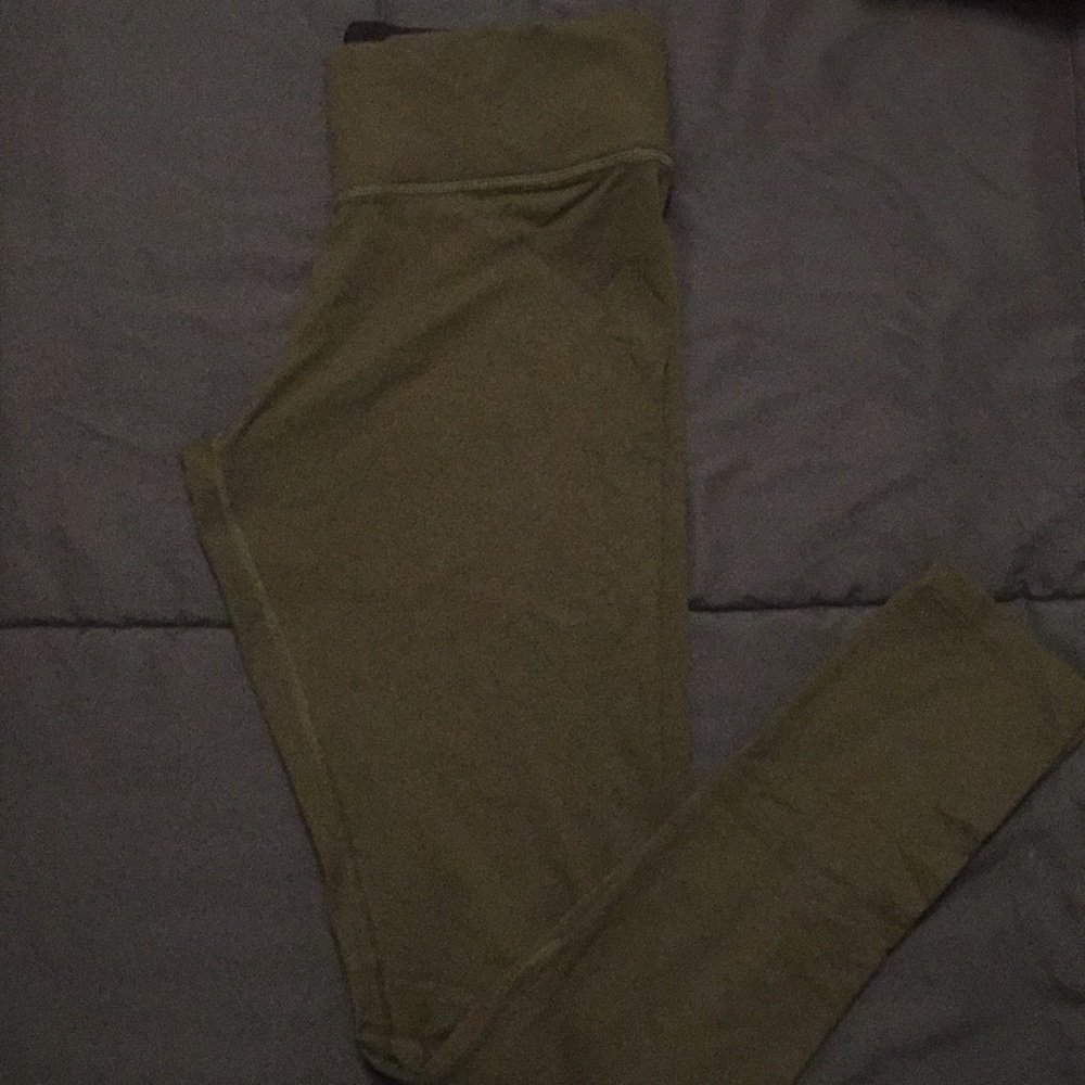 Pink ultimate yoga pants.